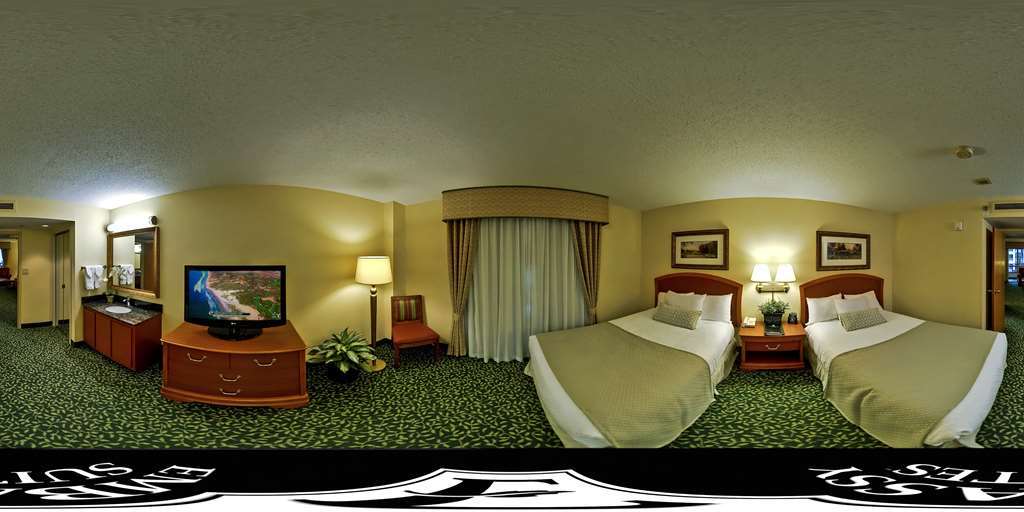 Embassy Suites Greenville Golf Resort & Conference Center Номер фото